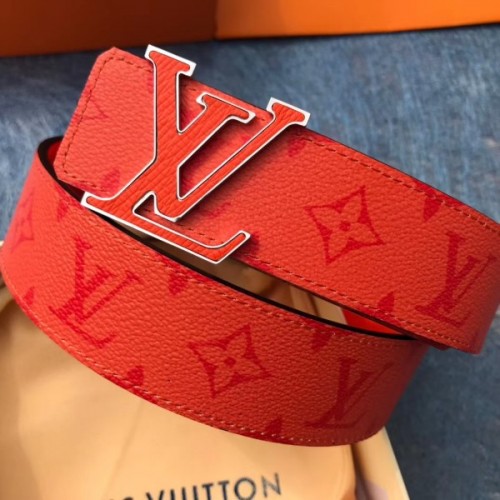 Louis Vuitton Initiales Belt 40Red M0157U