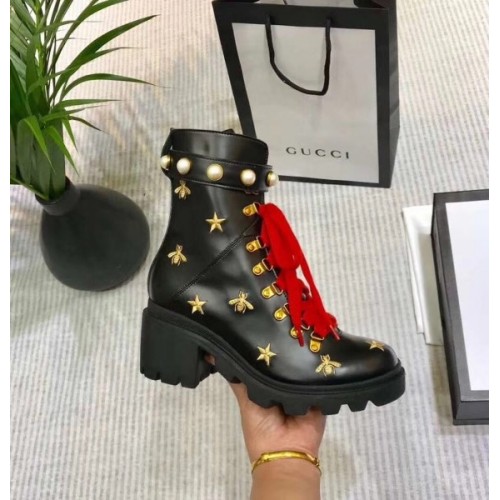 Gucci Leather embroidered ankle boot 008643