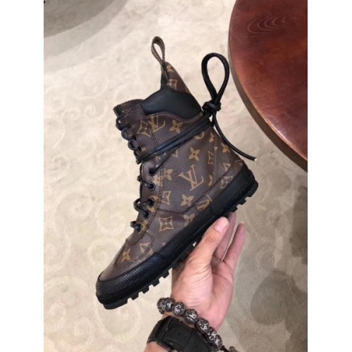 Louis vuitton Snkeakers boots Lv4357996