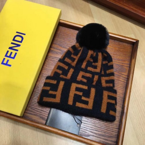 Fendi cap 00874