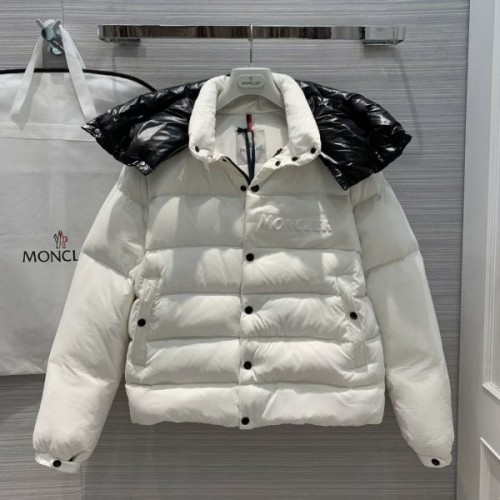 Moncler Jacket MCJK-25899