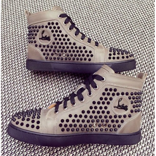 CHRISTIAN LOUBOUTIN sneakers gray with black Spikes