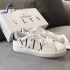 Valentino Sneakers 110898