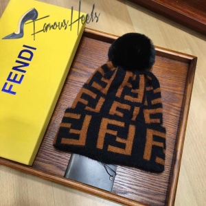 Fendi cap 00874