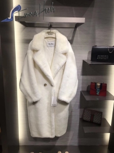 MaxMara Teddy Bear icoan coat white