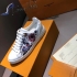 Louos Vuitton Sneakers LVS4326657